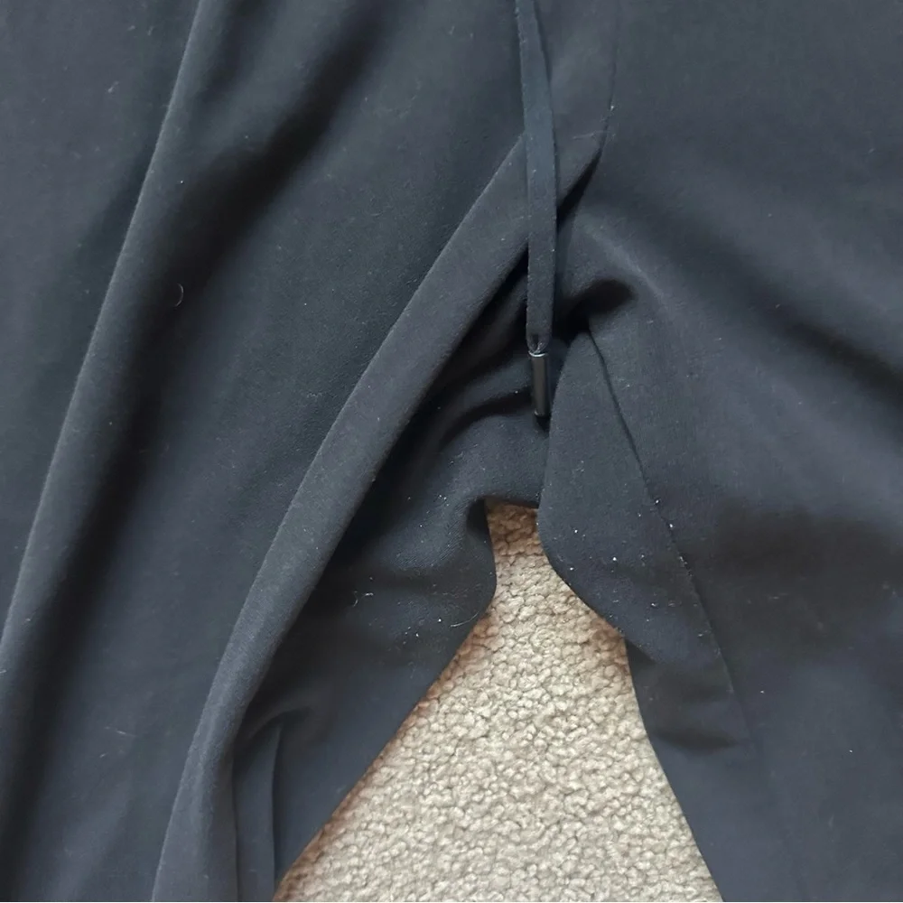 Athleta Black Stretch Pants - Picture 3 of 4